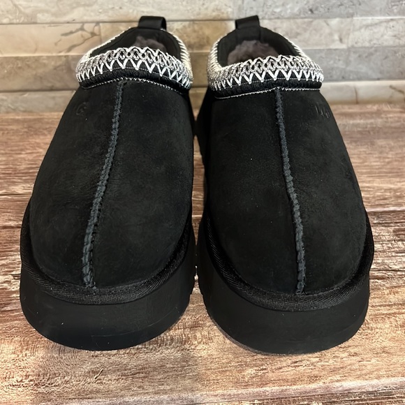NEW UGG Tazz Platform Slipper Black Size 8 - Picture 2 of 10